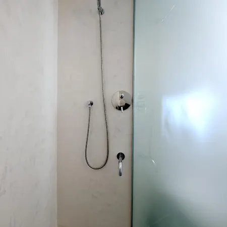 Iresma Apartment