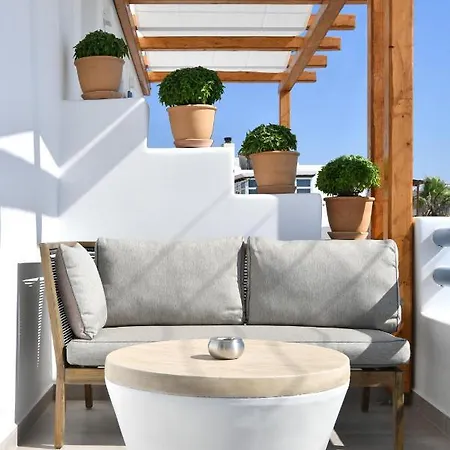 Iresma Naousa (Paros)