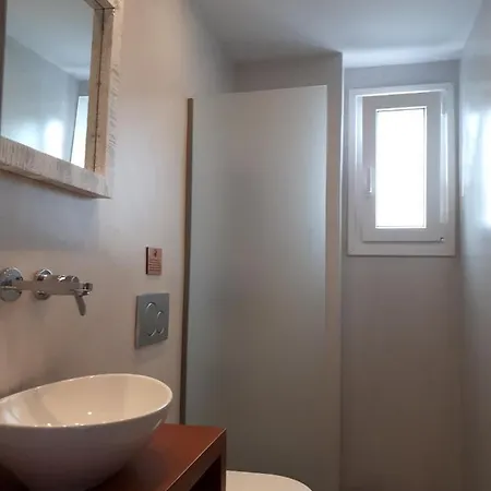 Iresma Apartment Naousa (Paros)