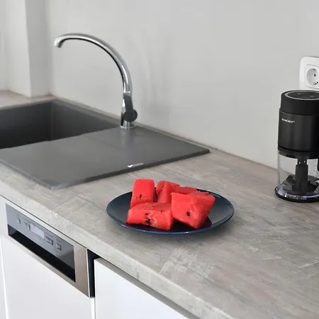 Iresma Naousa (Paros)