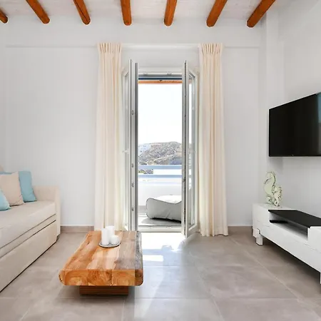 Iresma Apartment Naousa (Paros)