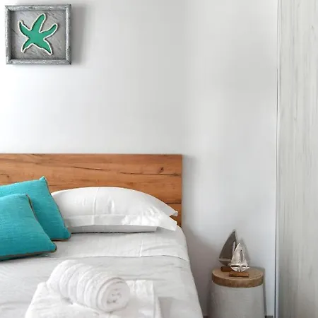 Iresma * Naousa (Paros)