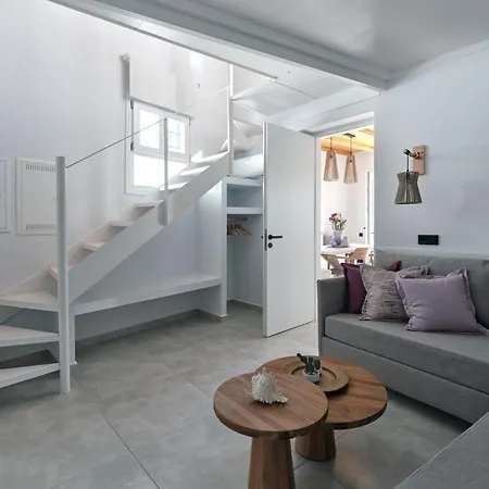 Iresma Apartment Naousa (Paros)