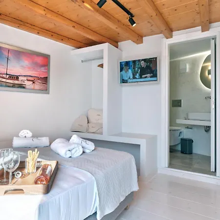 Apartment Iresma Naousa (Paros)