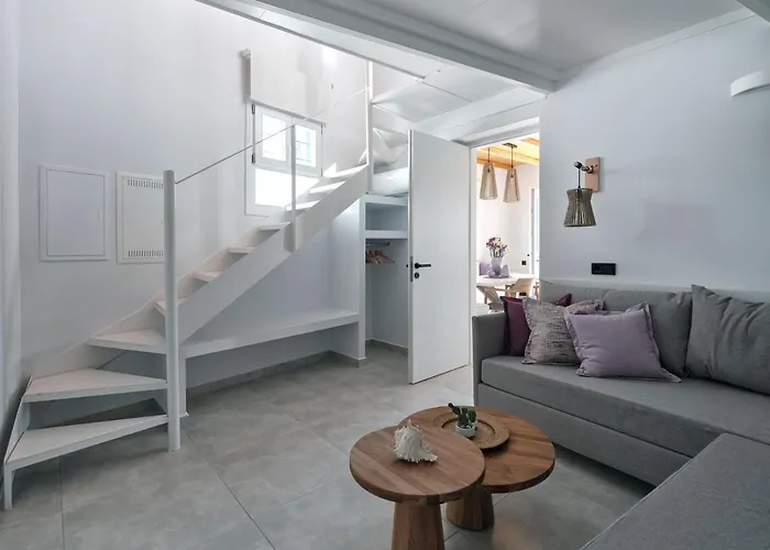 Iresma Apartment Naousa (Paros)